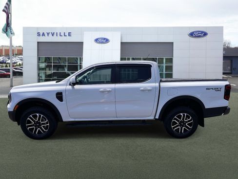 Used 2025 Ford Ranger Lariat w/ Advanced Towing Package AWD/4WD image 2