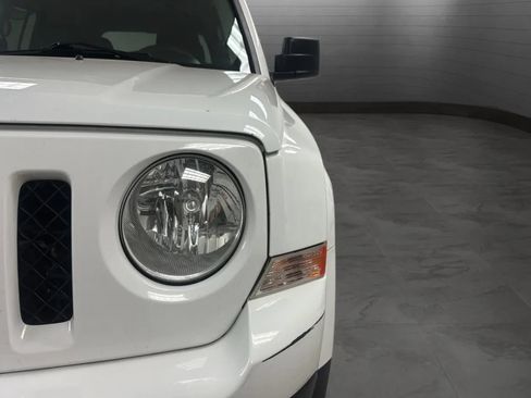 Used 2016 Jeep Patriot Sport w/ Power Value Group FWD image 31