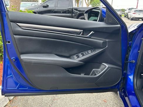Used 2020 Honda Accord Sport image 24