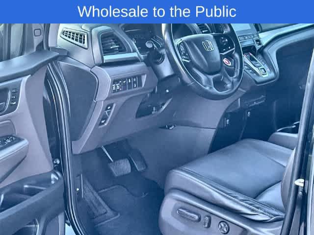 Used 2020 Honda Odyssey Elite image 3