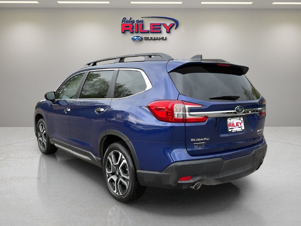 Used 2026 Subaru Ascent Touring AWD/4WD image 4