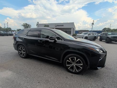 Used 2019 Lexus RX 350L FWD w/ Premium Package image 4