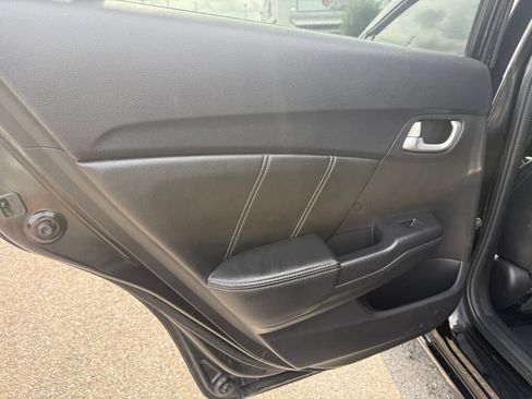 Used 2013 Honda Civic EX-L image 19