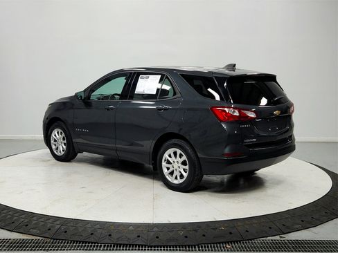 Used 2019 Chevrolet Equinox LS w/ LS Convenience Package image 5