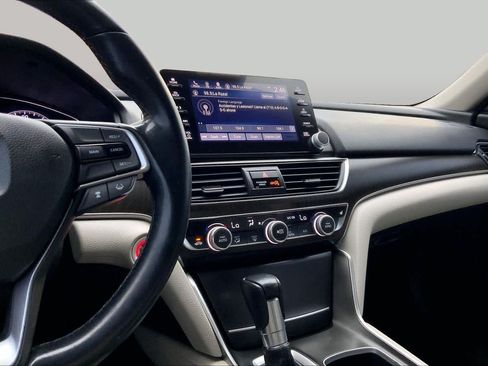 Used 2020 Honda Accord EX-L image 7