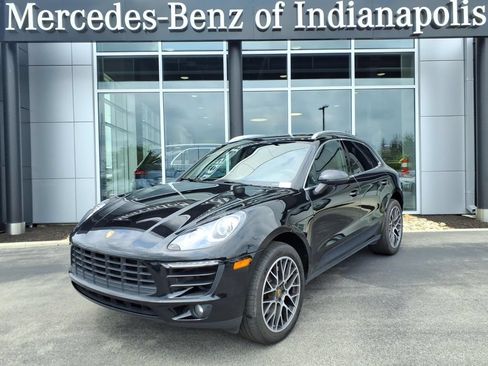 Used 2018 Porsche Macan S AWD/4WD image 1
