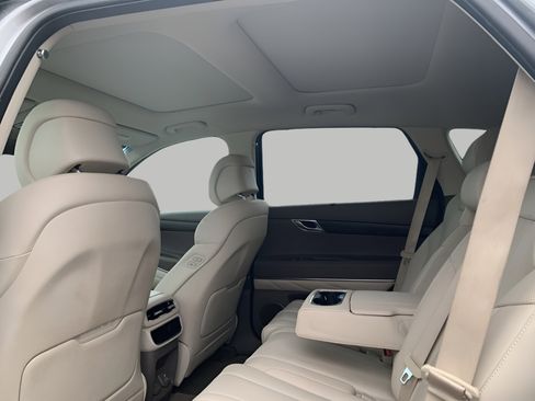 Used 2024 Genesis GV80 3.5T image 27