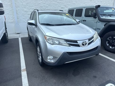 Used 2013 Toyota RAV4 Limited FWD image 3