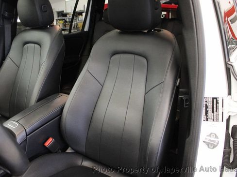 Used 2021 Mercedes-Benz GLB 250 4MATIC image 11