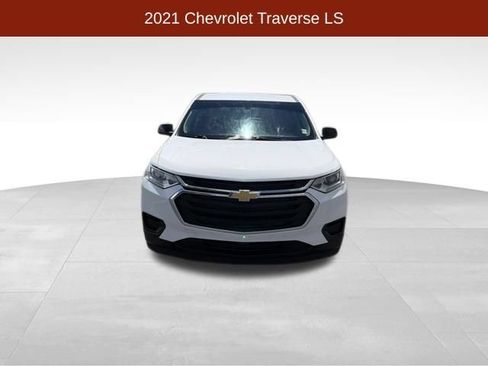 Used 2021 Chevrolet Traverse LS AWD/4WD image 2