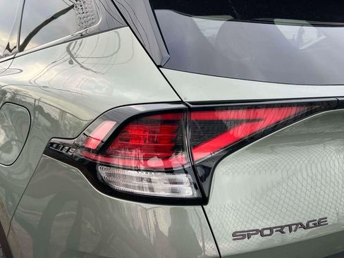 Used 2025 Kia Sportage X-Line image 8