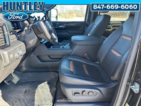 Used 2024 GMC Sierra 2500 AT4 w/ AT4 Premium Plus Package AWD/4WD image 14