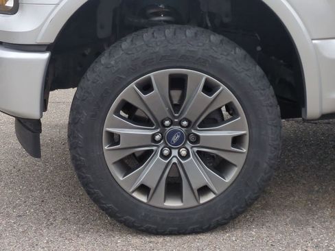 Used 2017 Ford F150 XLT w/ Equipment Group 302A Luxury AWD/4WD image 14