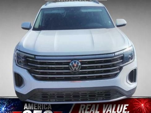 Used 2025 Volkswagen Atlas SE AWD/4WD image 5