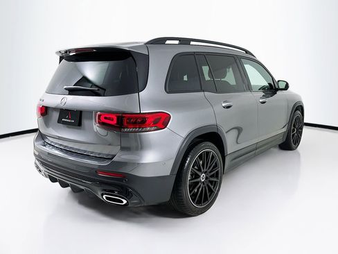 Used 2023 Mercedes-Benz GLB 250 image 8