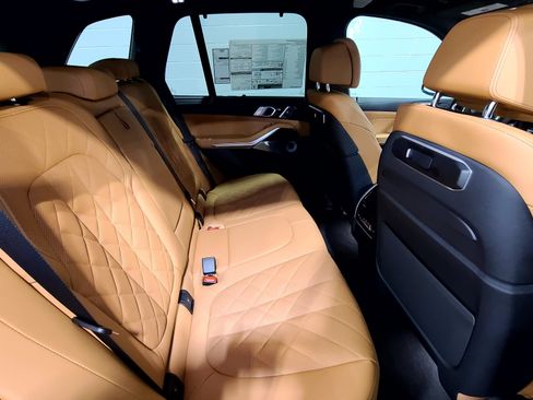 New 2026 BMW X5 M60i w/ Executive Package AWD/4WD image 27
