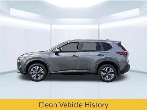 Used 2023 Nissan Rogue SV FWD image 2