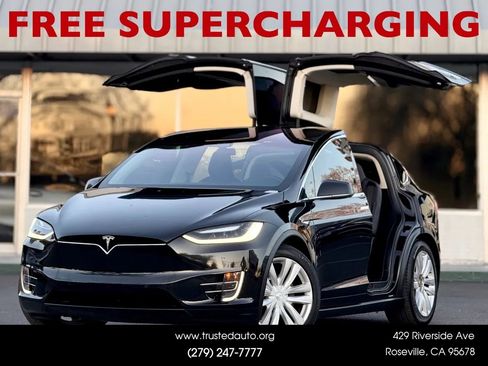 Used 2016 Tesla Model X 75D image 1