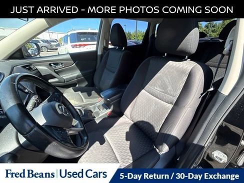 Certified 2020 Nissan Rogue SV w/ Premium Package AWD/4WD image 17