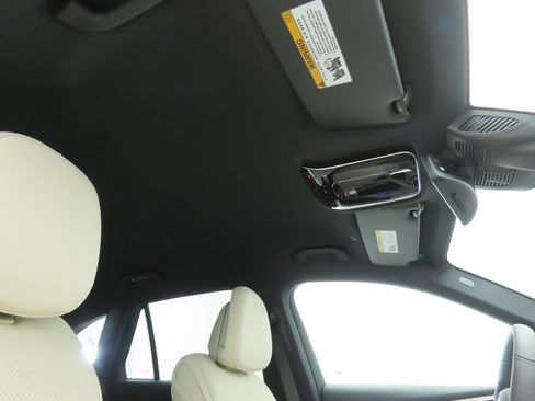 Certified 2026 Mercedes-Benz GLC 300 image 18
