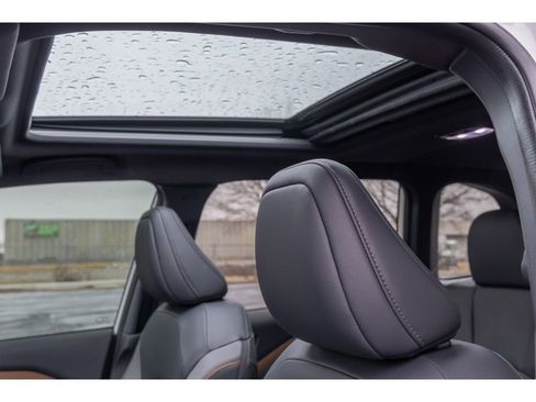 Used 2025 Subaru Forester Sport image 17