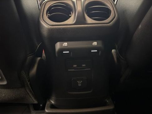 Used 2023 Jeep Wrangler Unlimited Rubicon 4xe AWD/4WD image 27