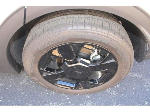 Used 2026 Kia Sportage X-Line w/ X-Line Premium Package image 8