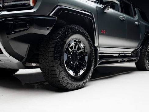 Used 2024 GMC Hummer EV 3X w/ Extreme Off-Road Package AWD/4WD image 76