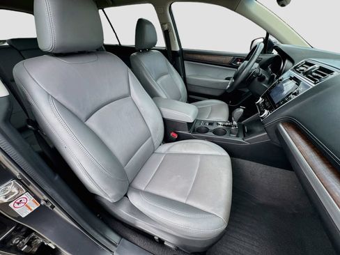 Used 2019 Subaru Outback 3.6R Limited w/ Popular Package #2 AWD/4WD image 35