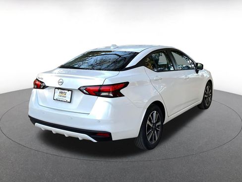 Used 2025 Nissan Versa SV image 7