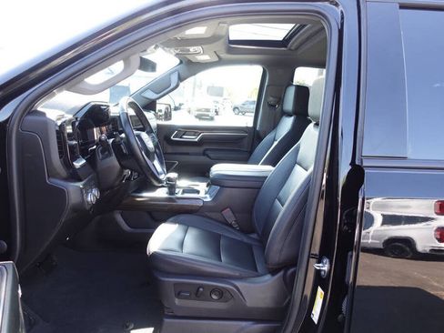 Used 2024 GMC Sierra 1500 Elevation w/ Elevation Premium Package AWD/4WD image 20