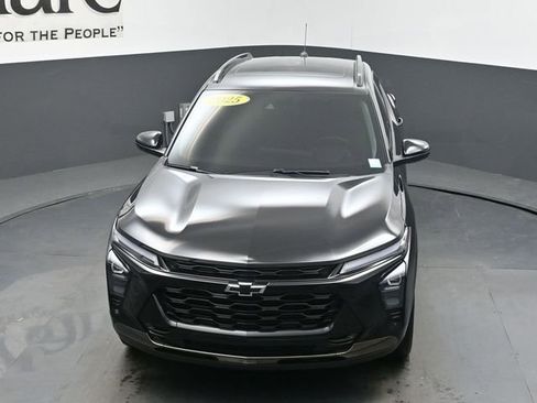 Used 2025 Chevrolet Trax ACTIV w/ Sunroof Package FWD image 59