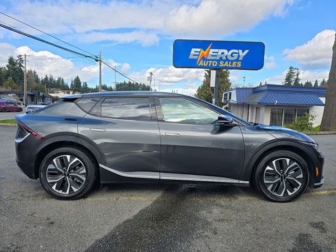 Used 2023 Kia EV6 Light image 2