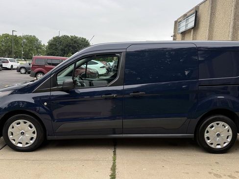 Used 2017 Ford Transit Connect XL FWD image 4