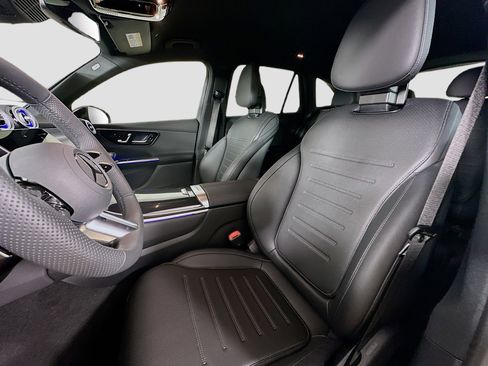 Used 2026 Mercedes-Benz GLC 300 4MATIC image 27
