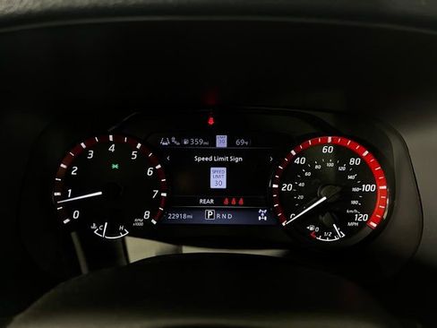 Used 2023 Nissan Frontier PRO-4X w/ Pro Convenience Package image 17