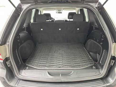 Used 2011 Jeep Grand Cherokee Laredo w/ Trailer Tow Group AWD/4WD image 23