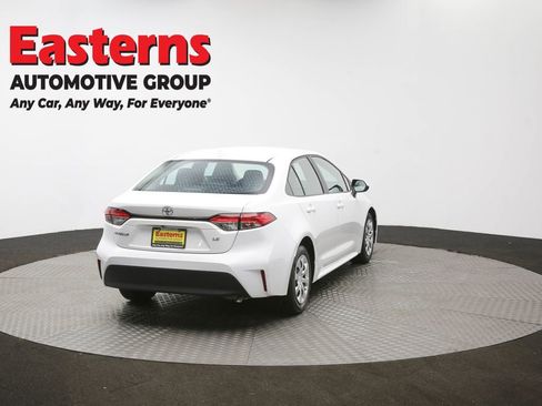 Used 2024 Toyota Corolla LE image 37