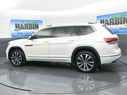 Used 2023 Volkswagen Atlas SEL Premium AWD/4WD image 3