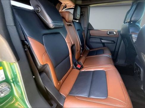 Used 2024 Ford Bronco Outer Banks AWD/4WD image 24