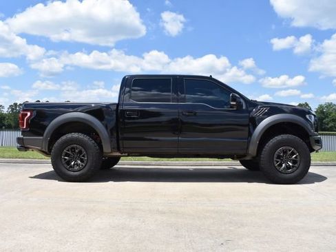 Used 2019 Ford F150 Raptor w/ Equipment Group 802A Luxury AWD/4WD image 3