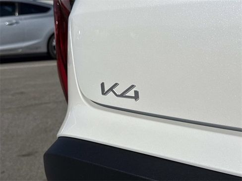 New 2026 Kia K4 LXS image 5