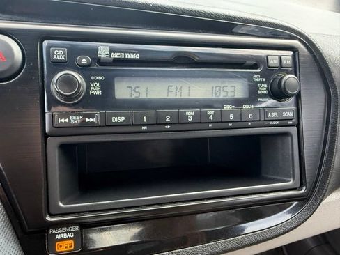 Used 2013 Honda Insight image 18
