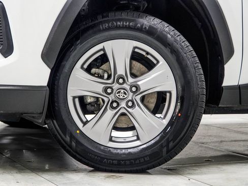 Used 2024 Toyota RAV4 XLE image 4