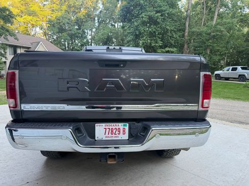 Used 2018 RAM 2500 Limited AWD/4WD image 10