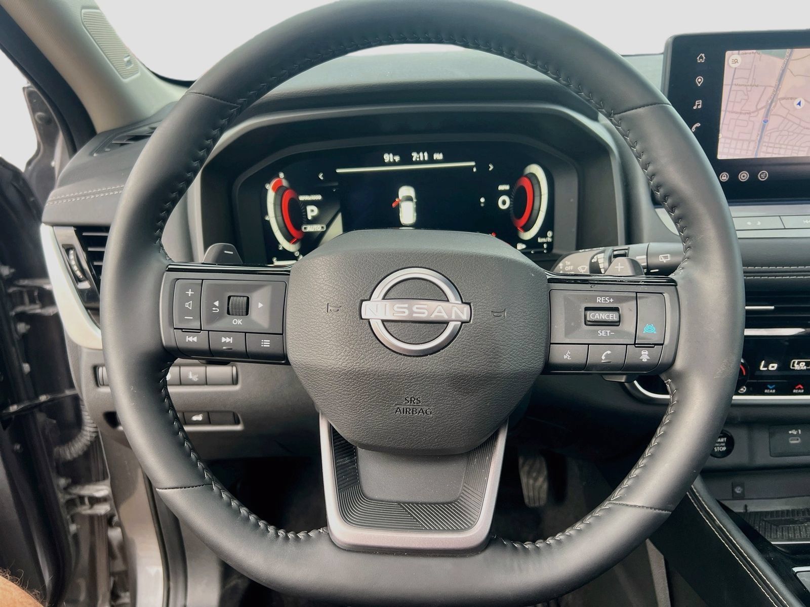Used 2026 Nissan Rogue Platinum w/ Platinum Premium Package AWD/4WD image 11