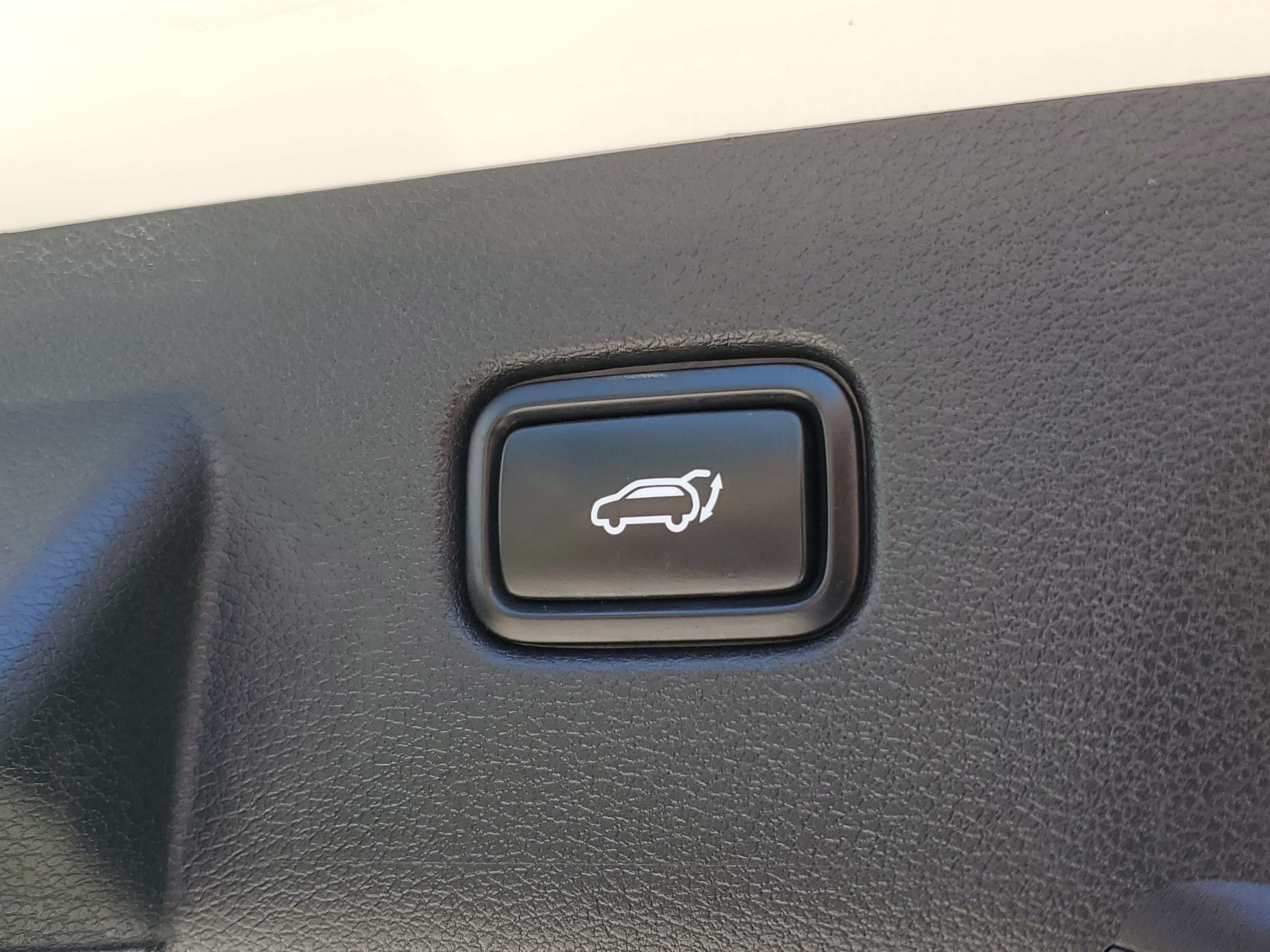Used 2023 Kia Sportage SX FWD image 11