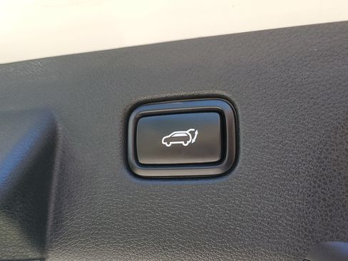 Used 2023 Kia Sportage SX FWD image 11
