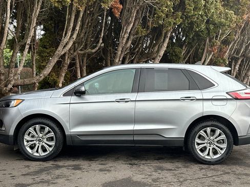 Used 2024 Ford Edge Titanium image 7