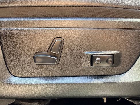 Used 2018 RAM 2500 Big Horn AWD/4WD image 22